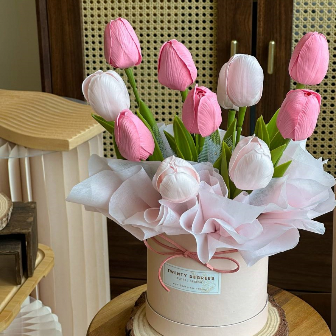 Aurora Soap Tulips Box