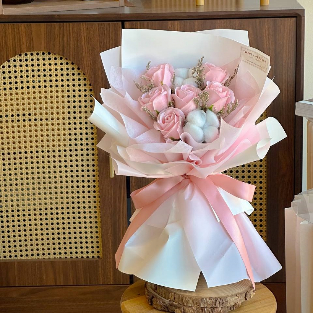 Isabella Soap Flower Bouquet