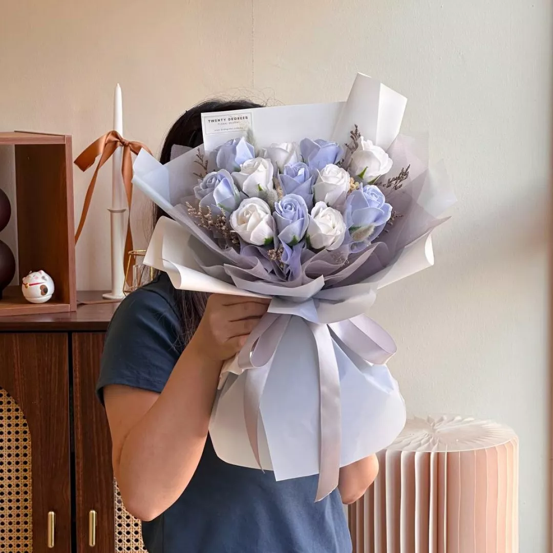 Eden Soap Flower Bouquet