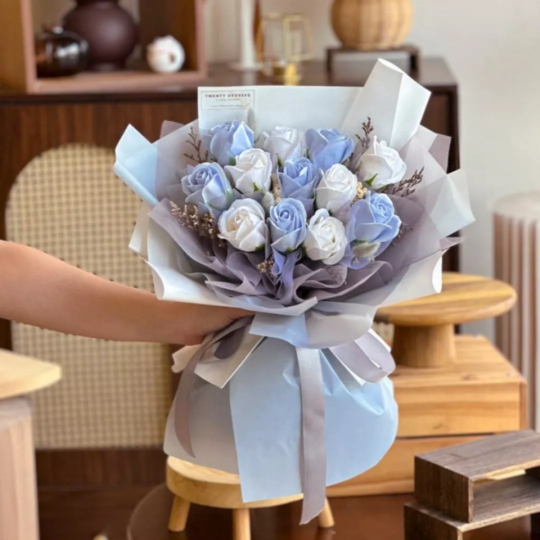 Eden Soap Flower Bouquet