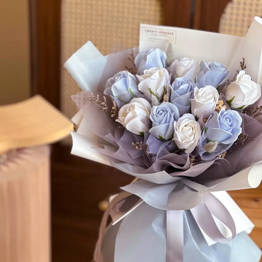 Eden Soap Flower Bouquet
