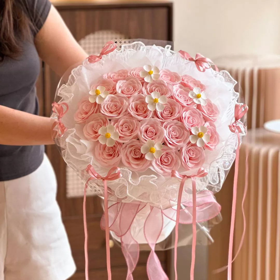 Linda Soap Flower Bouquet