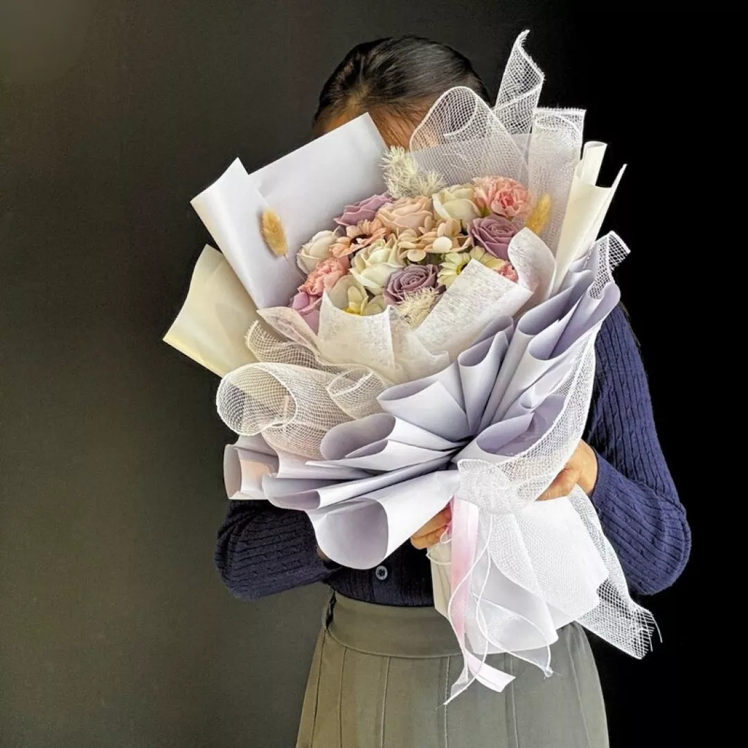 [Valentine's Day 2026] Cassandra Bouquet  (Preserved & Soap Flower)