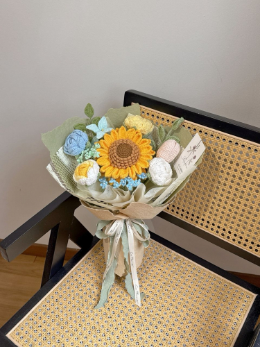 M size Mix Crochet Bouquet 