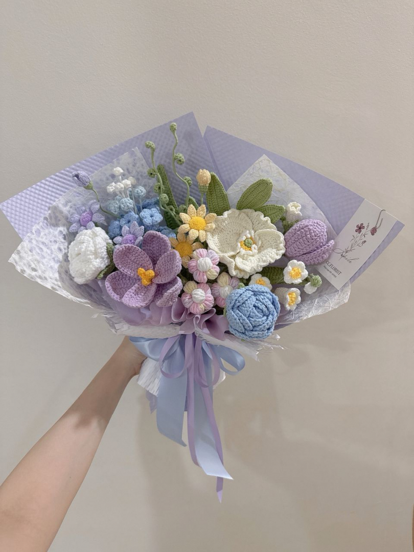 L size Mix Crochet Bouquet 