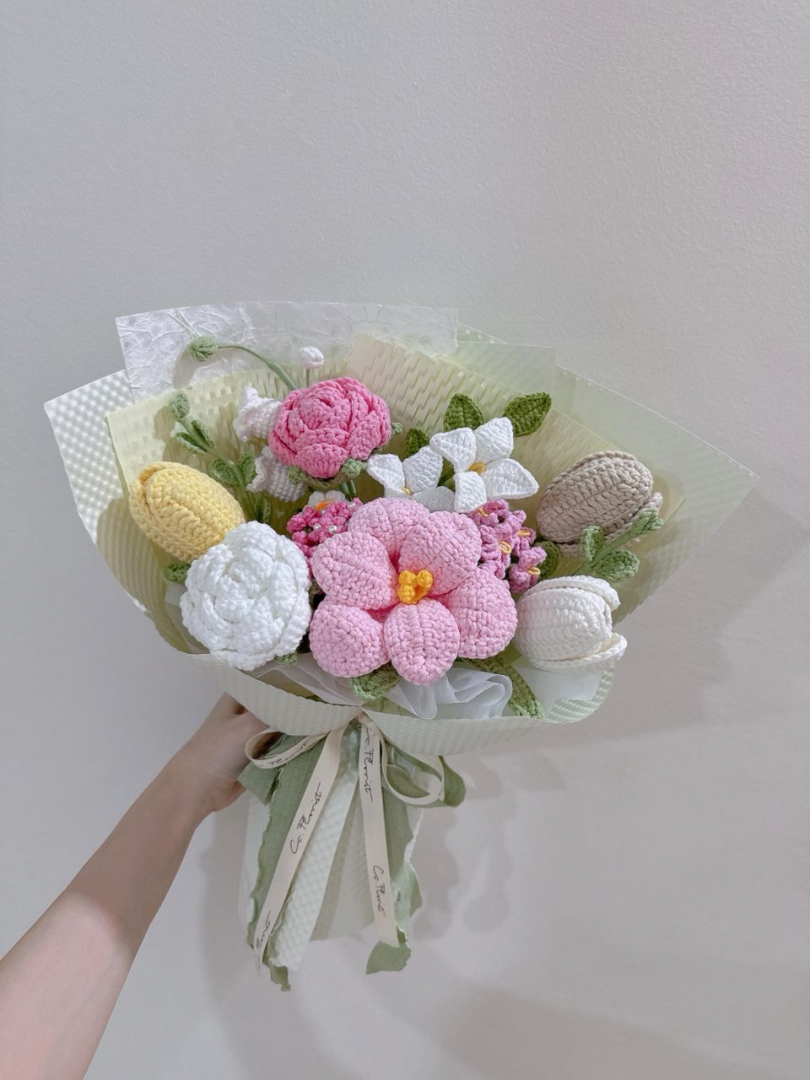 M size Mix Crochet Bouquet 