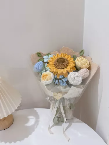 M size Mix Crochet Bouquet