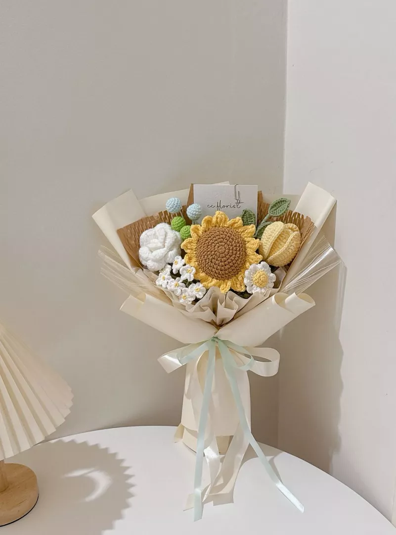 Sunflower Crochet Bouquet
