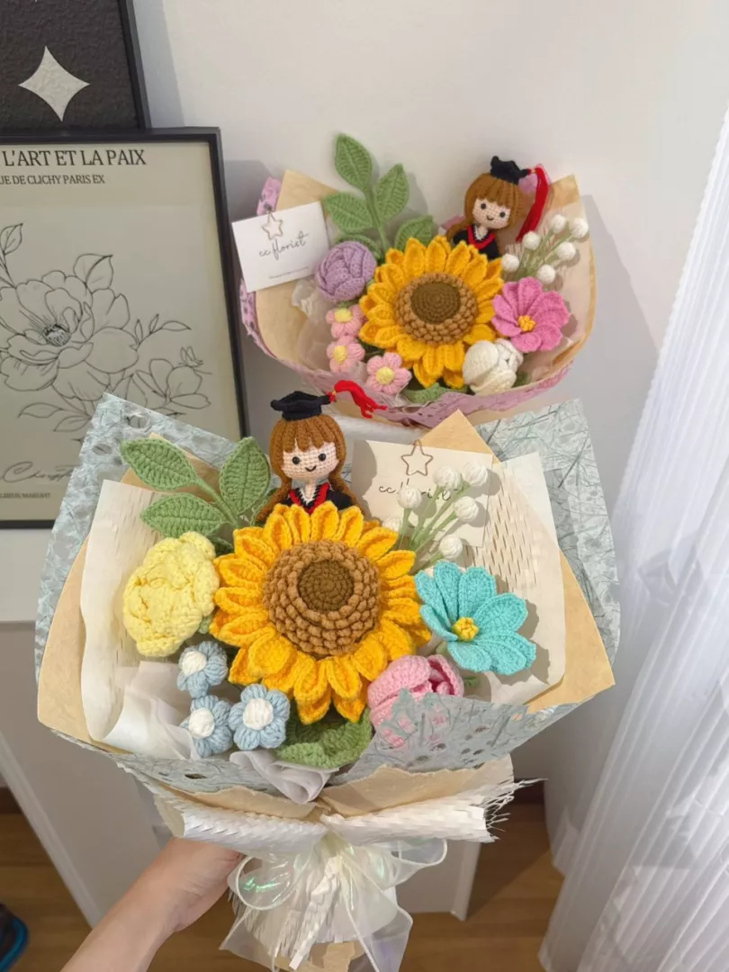 Graduation Doll Sunflower Crochet Bouquet