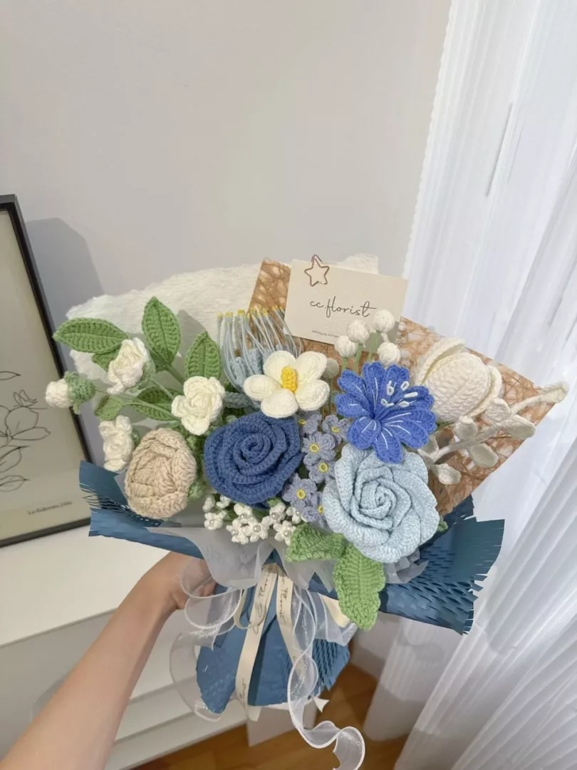 Blue Theme Mix Crochet Bouquet