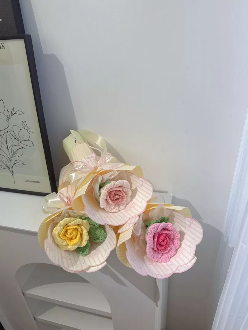 Mother's Day - Single Stalk Crochet Bouquet