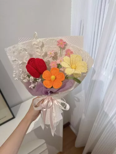S size Mix Crochet Bouquet (Red & Yellow Theme)