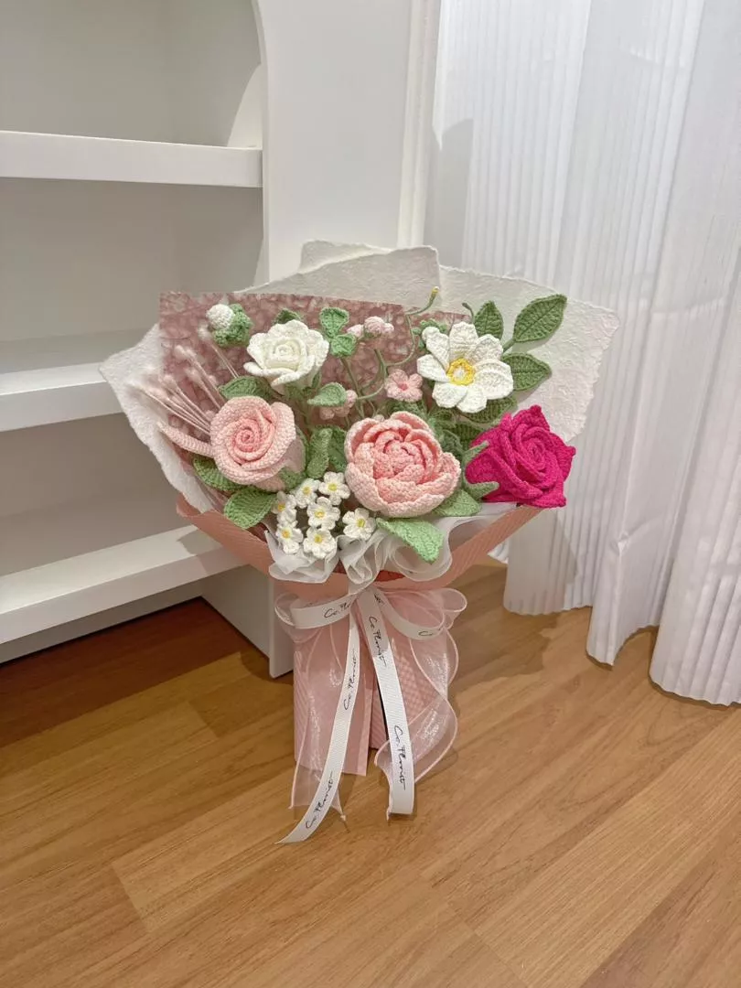 M size Mix Crochet Bouquet (Pink Theme)