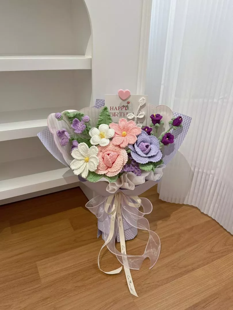 M size Mix Crochet Bouquet (Purple Theme)