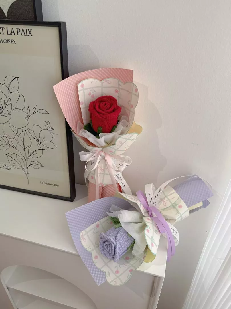 Single Stalk Bouquet