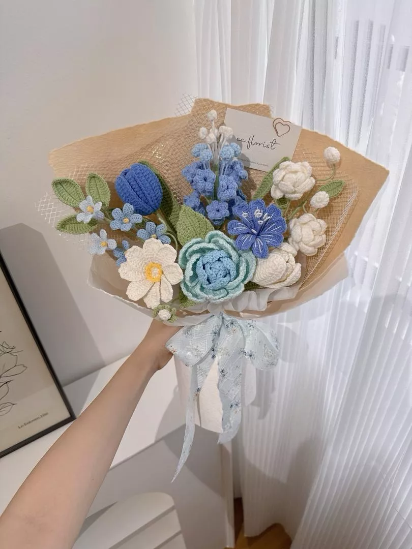 M size Mix Crochet Bouquet (BlueTheme)