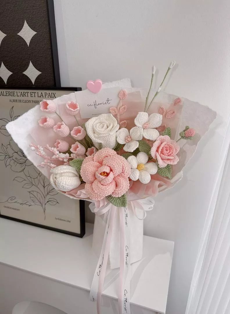 M size Mix Crochet Bouquet (Pink Theme)