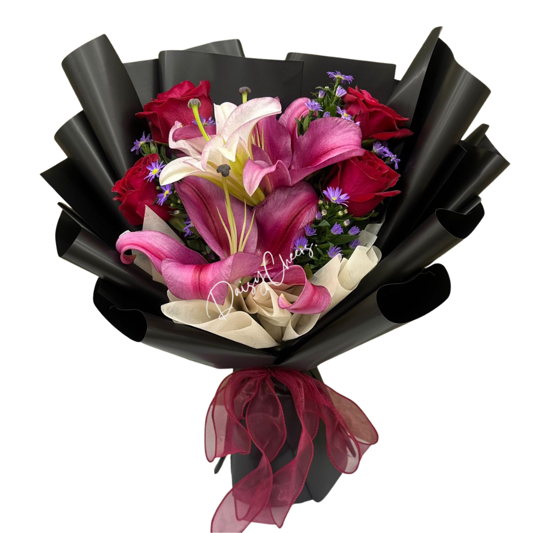 Rose & Lily Delight Bouquet HB582