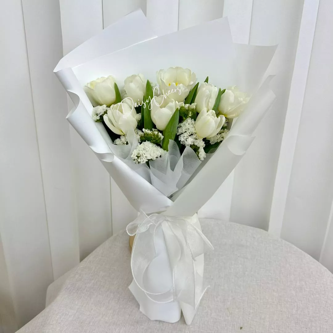 Valentine White Tulip VD2632