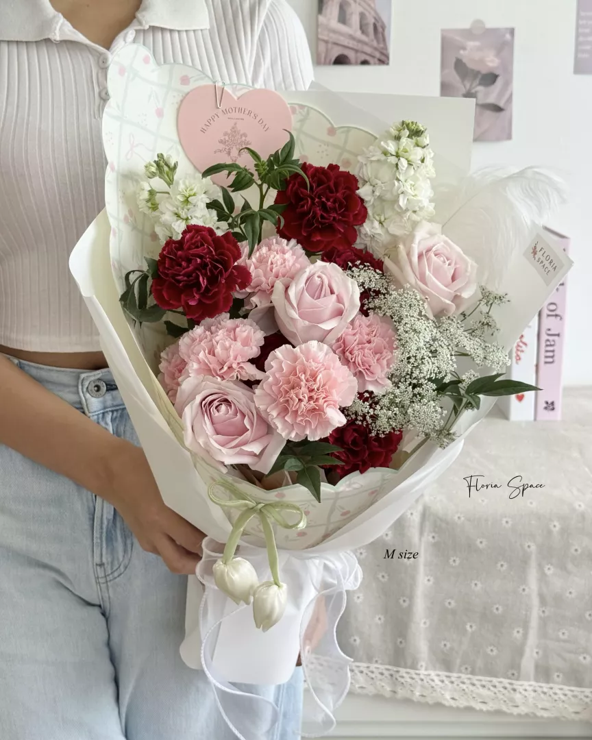 [Mother’s Day 2026] Heart of Home | Fresh Flowers Bouquet 🌼 - Clover