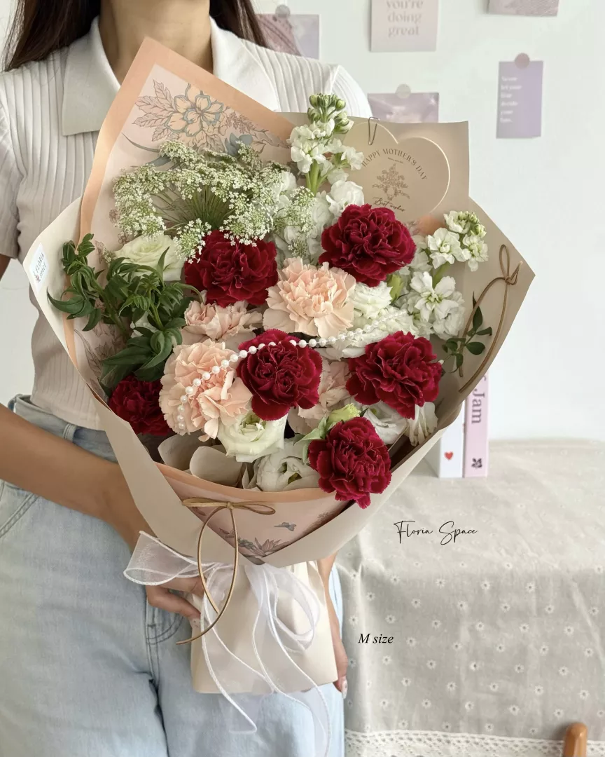 [Mother’s Day 2026] Heart of Home | Fresh Flowers Bouquet 🌼 - Hazel
