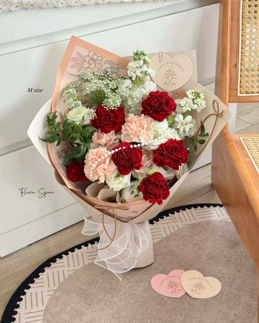 [Mother’s Day 2026] Heart of Home | Fresh Flowers Bouquet 🌼 - Hazel