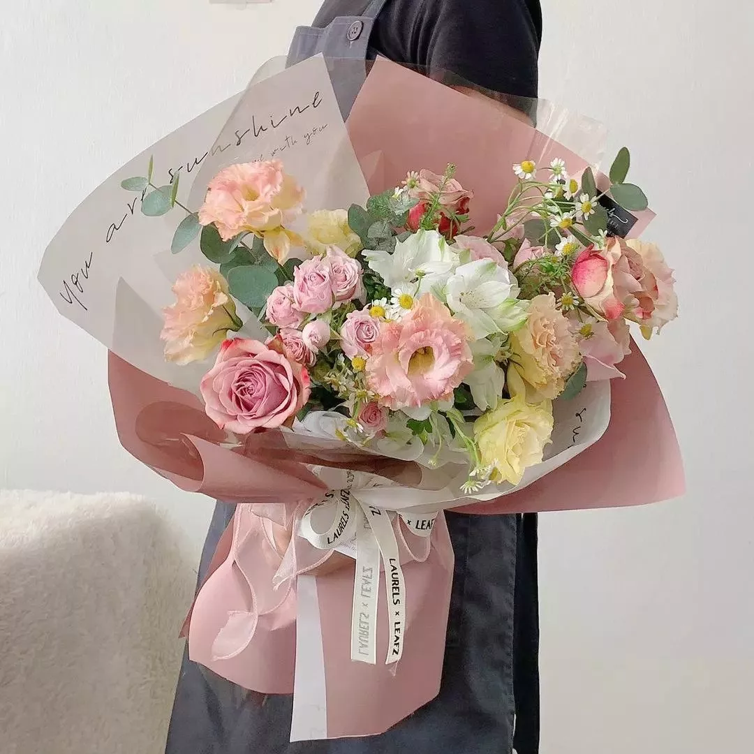 Mother‘s Day 2023  Loving You Mix Bouquet ( Fresh Flower )