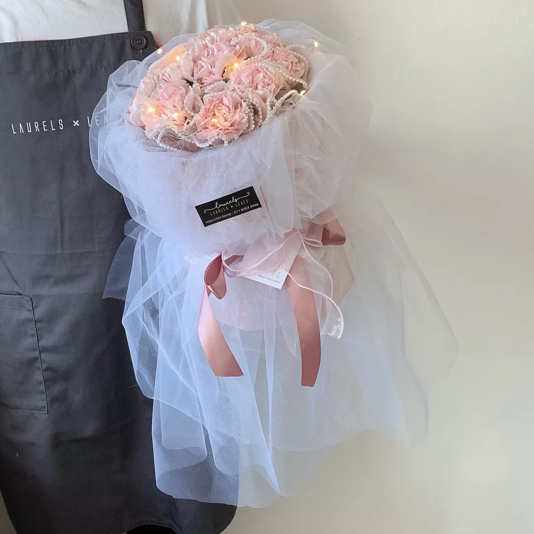 Mother's Day 2023 Wendy Carnation Bouquet ( Fresh Flower )