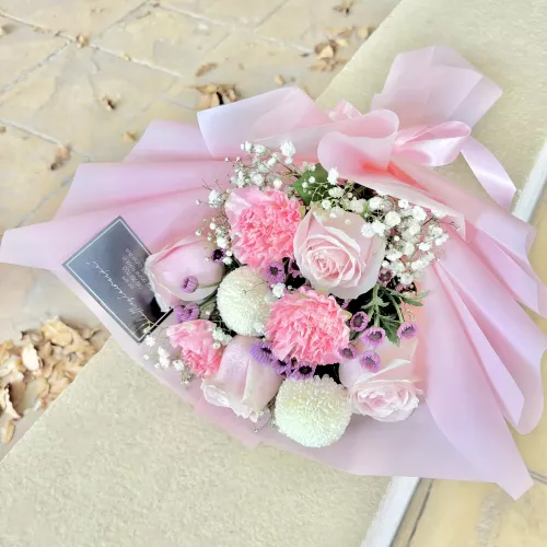 V4 - Pastel mix flower bouquet