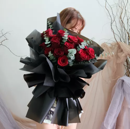 Classic (premium kenya roses) - Little Posy & Petalz's Flower on ...