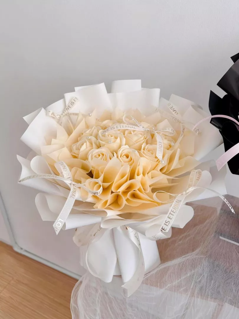 Love in Blooms Soap Flower Bouquet