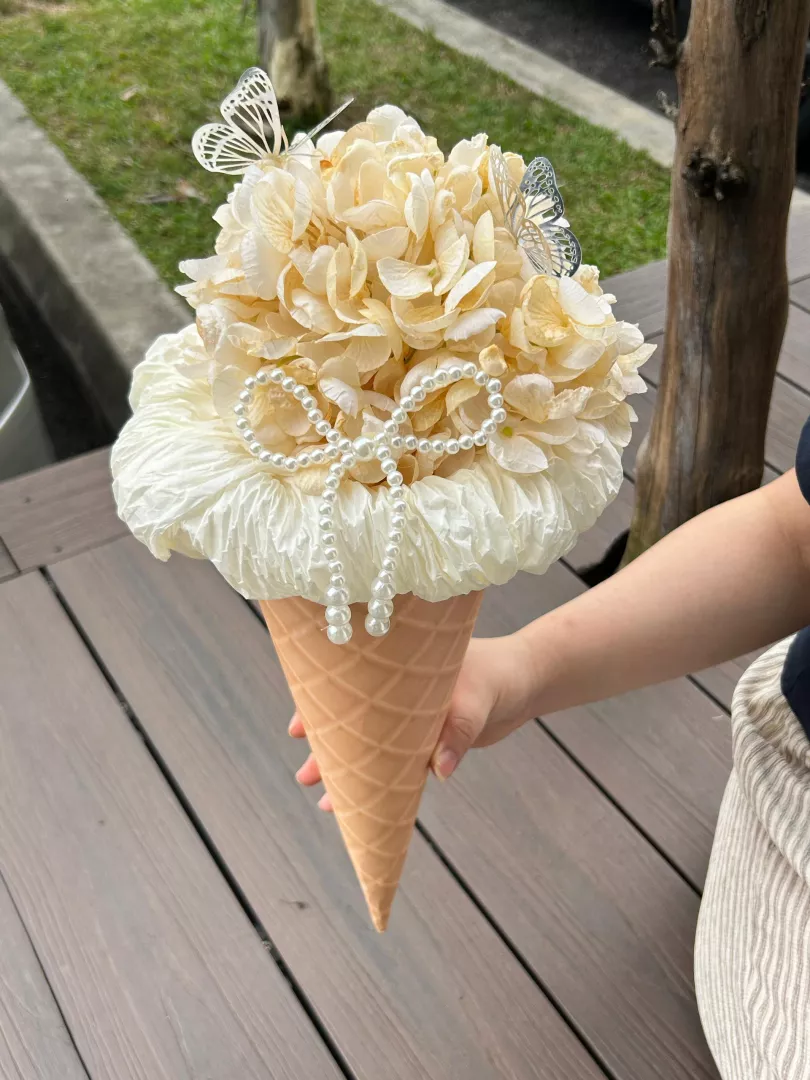 Mother's Day 2026 - Ice Cream Cone Flower Bouquet 