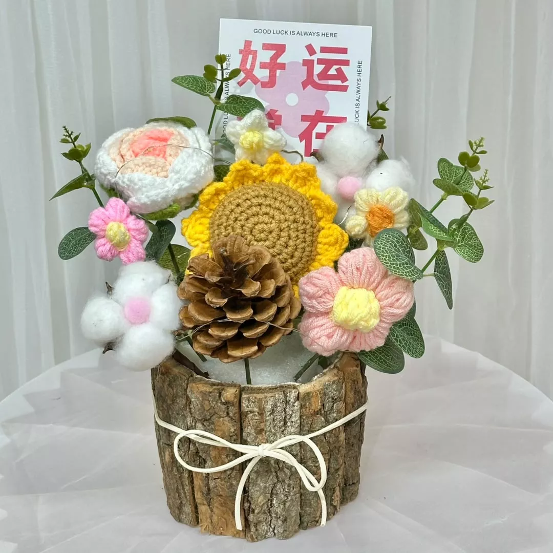 Pink Sunflower Cottage Crochet Pot