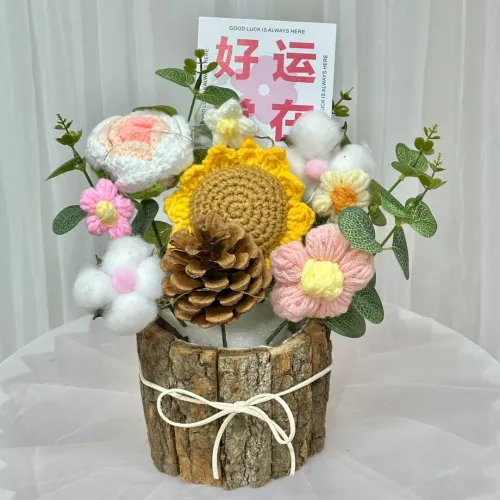 Pink Sunflower Cottage Crochet Pot