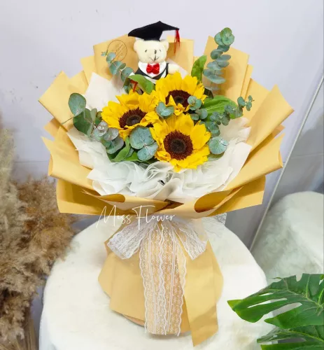 Shining Throughout -- Fresh Flower