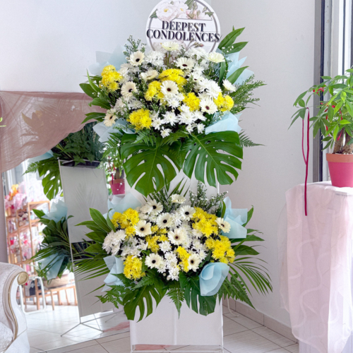 Sympathy Stand | Condolences 76