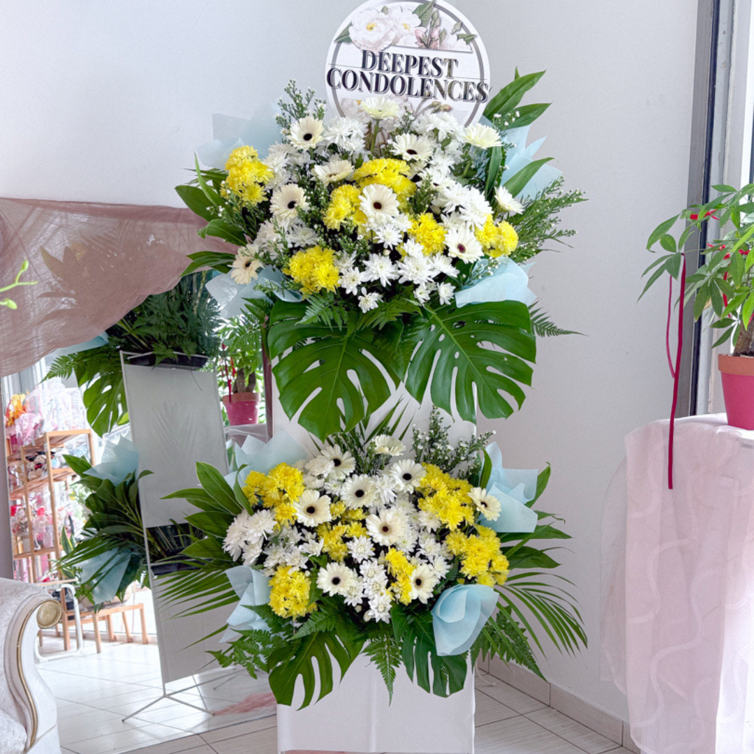 Sympathy Stand | Condolences 76