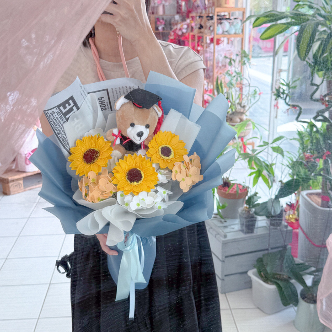 Soap Flower Bouquet | Milestone