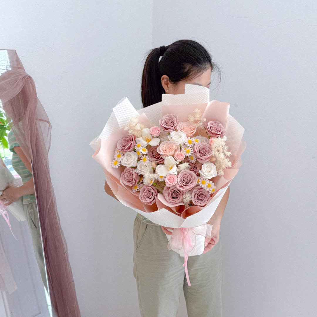 Soap Flower Bouquet | Midnight Elegance