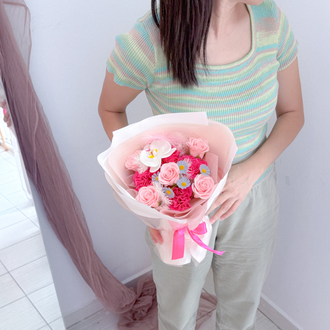 Soap Flower Bouquet | Pretty in Pink