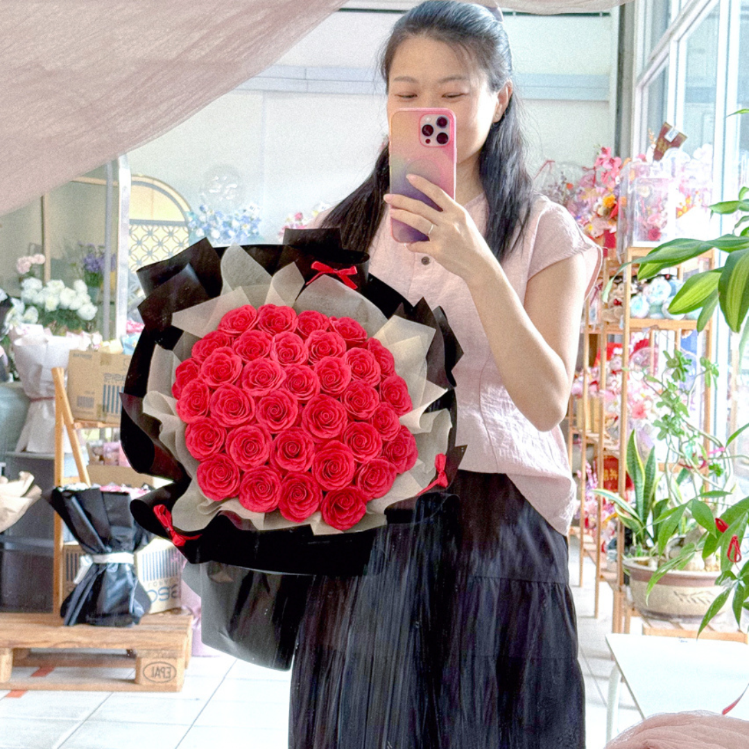 Soap Flower Bouquet | Moonlit Desire (33 Rose)