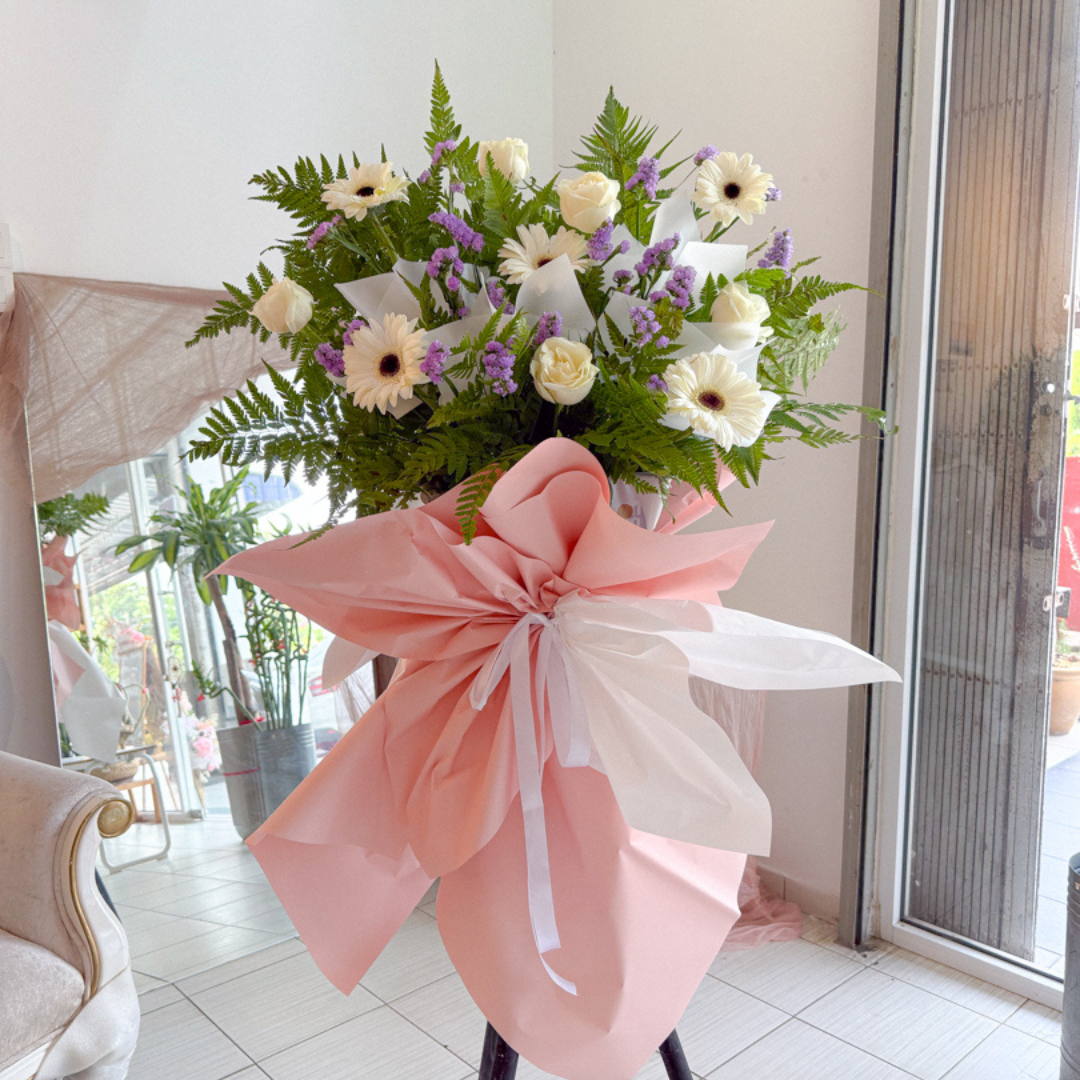 Sympathy Stand | Condolences Stand 101