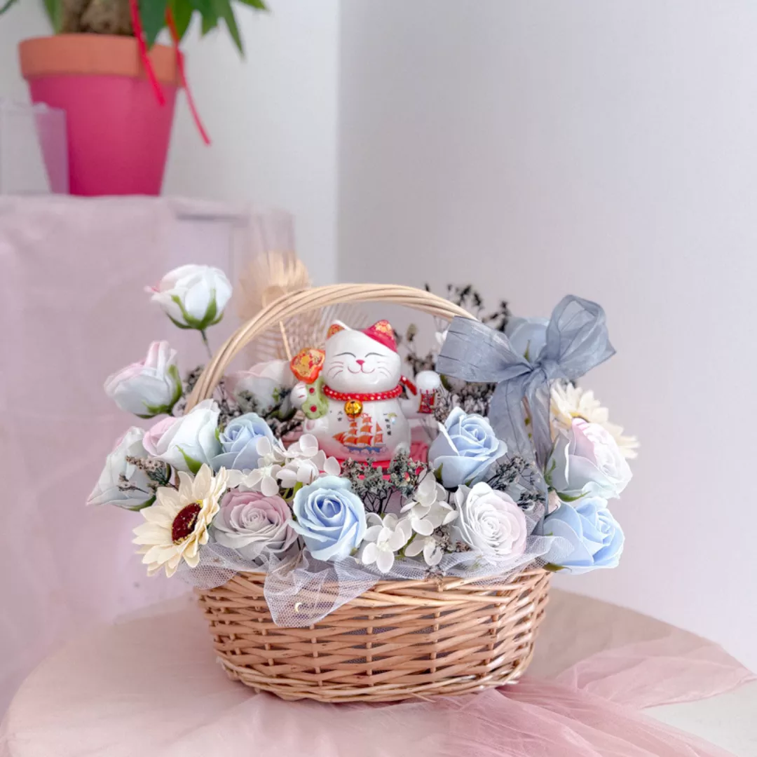 Congratulatory Soap Flower Box | Money Pile Meow