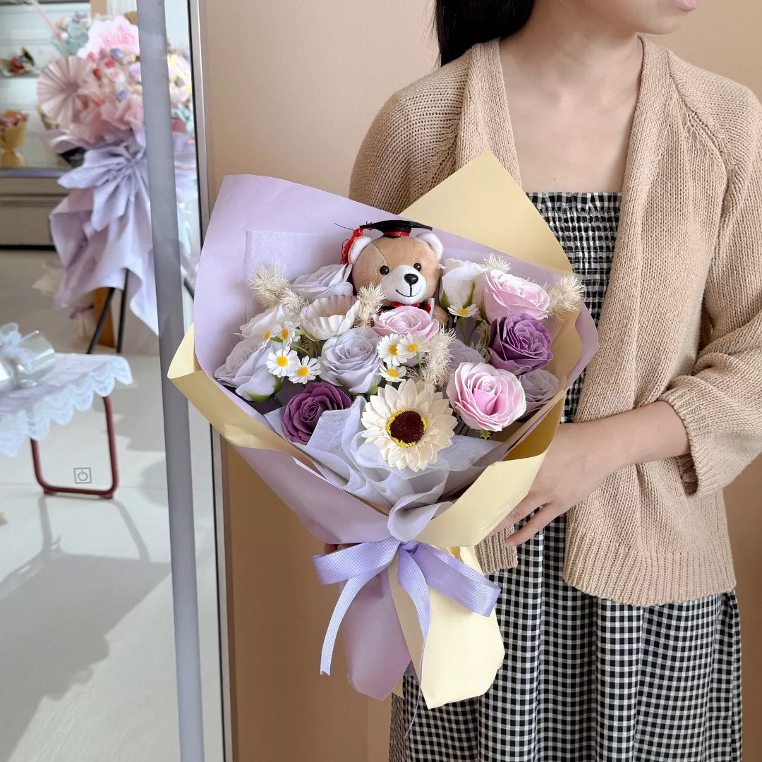 Soap Flower Bouquet | Dream Chaser