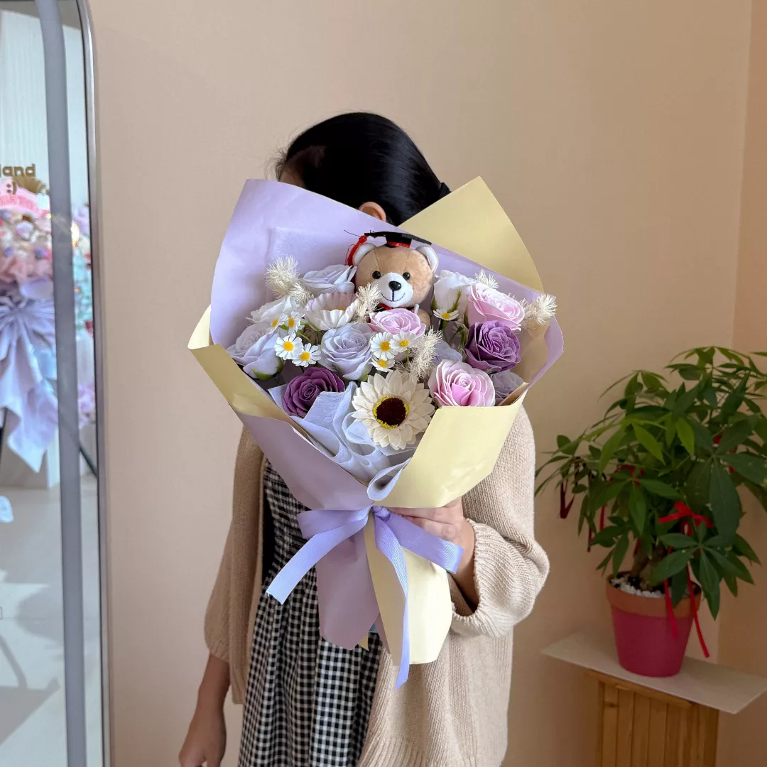 Soap Flower Bouquet | Dream Chaser