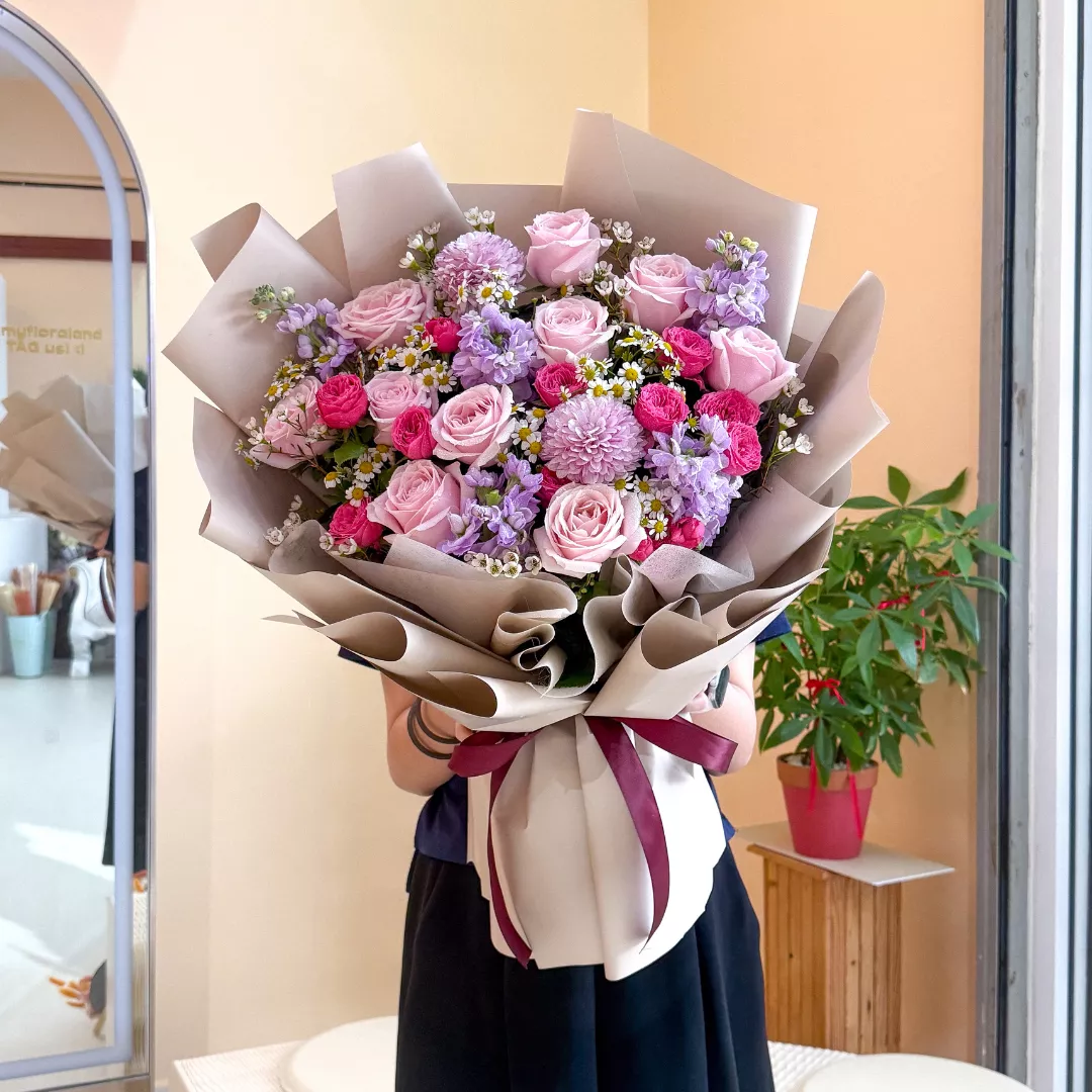 Fresh Flower Bouquet | Muted Muse