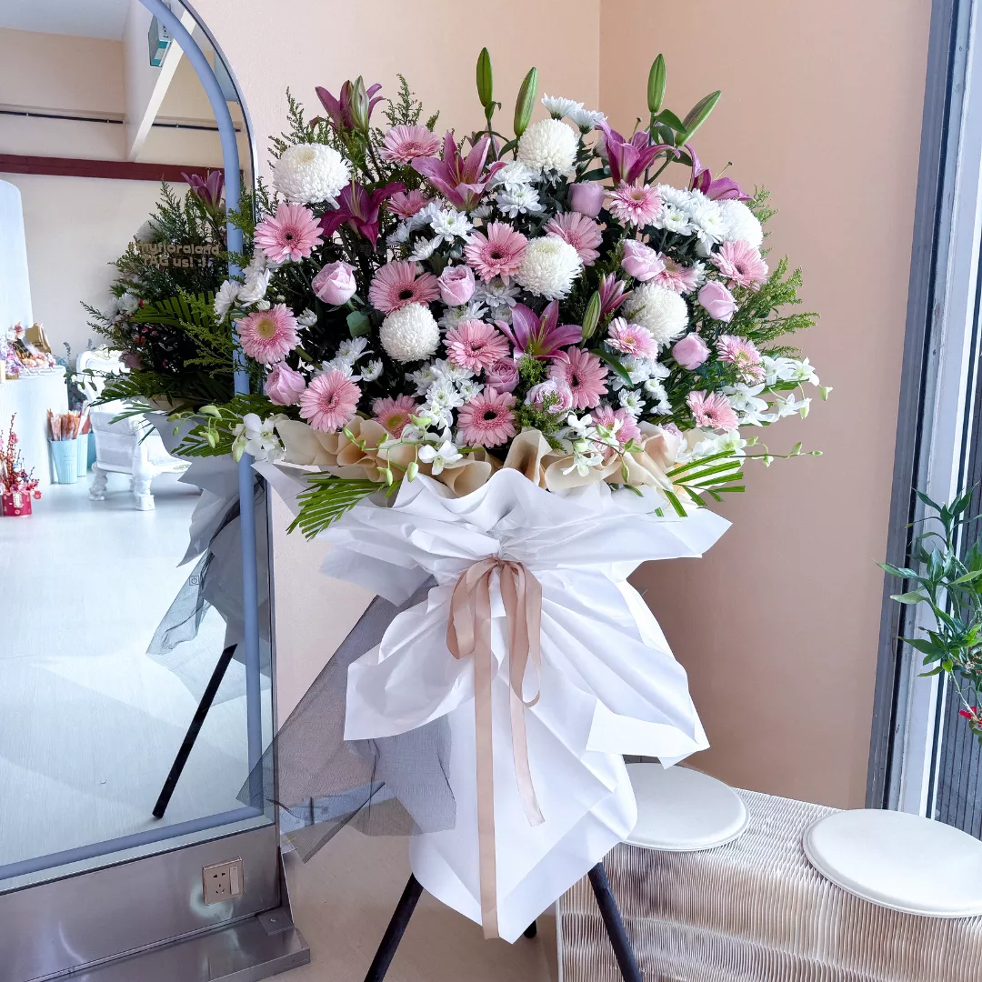 Sympathy Stand | Condolences Stand 112