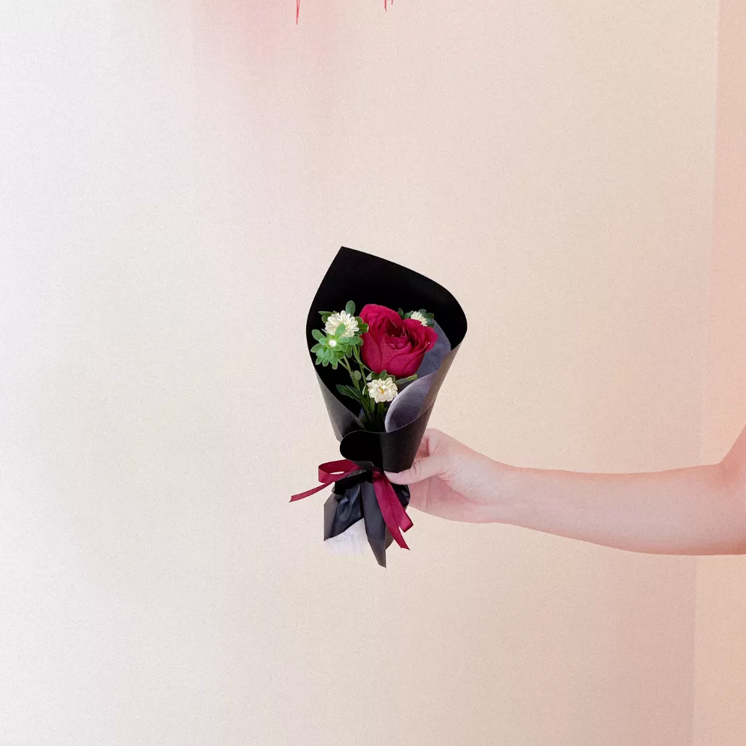 Fresh Flower Bouquet | Noir One