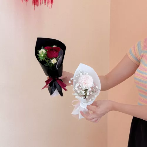 Fresh Flower Bouquet | Noir One