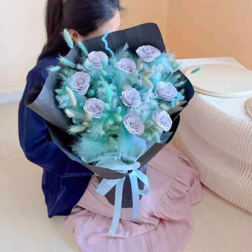 Soap Flower Bouquet | Veloura